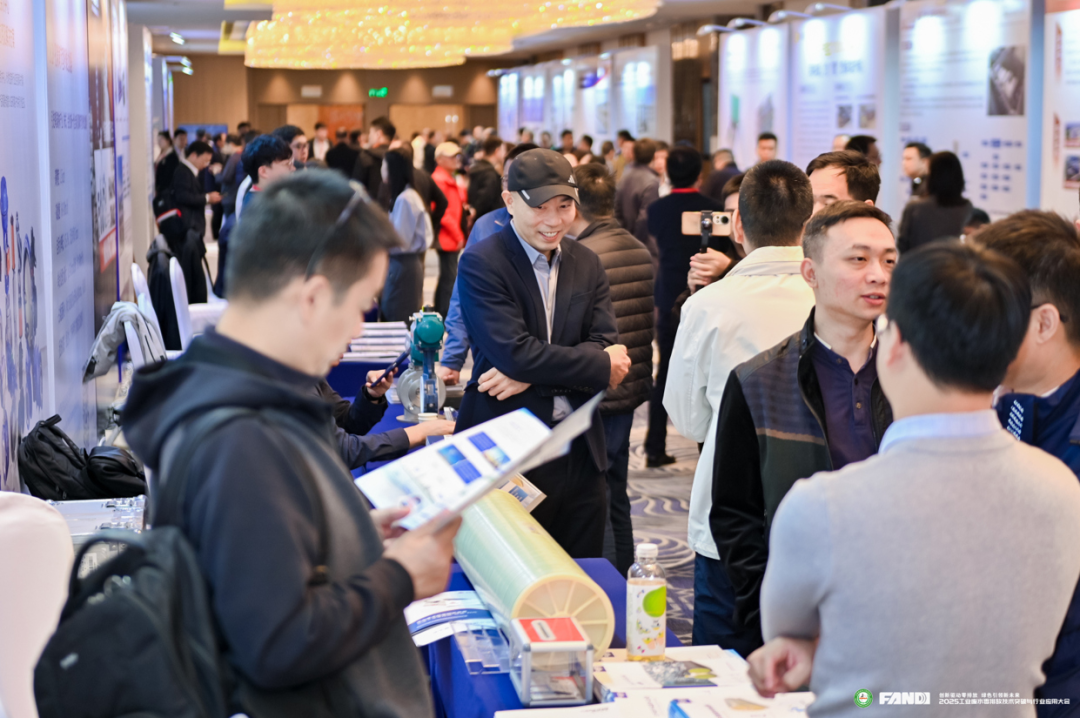 嘉戎技術(shù)展位現場(chǎng) 嘉戎技術(shù)展位現場(chǎng)